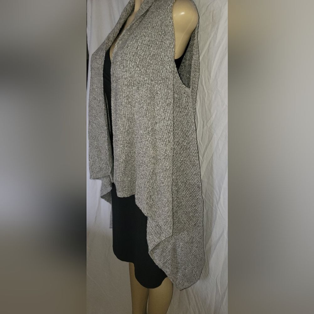 Old Navy vest coat (medium) - Picture 2 of 9